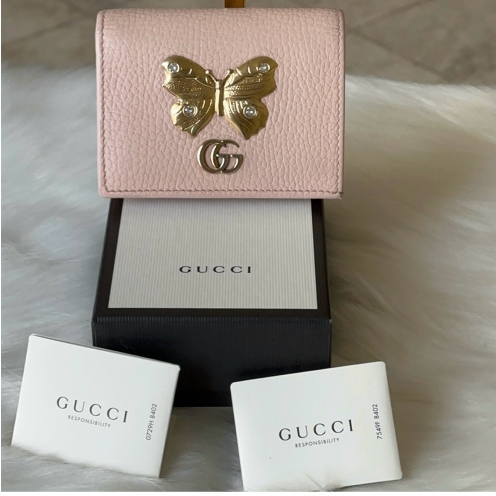 SOLD💥💥Gucci Limited Edit Wallet w/ Box EUC